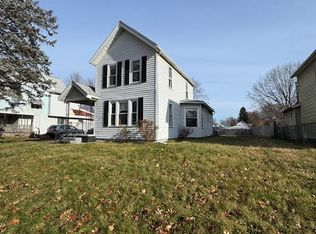 522 6th St SW, Massillon, OH