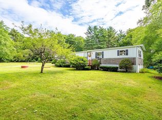 27 Neale Rd, Royalston, MA 01368