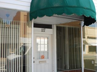 117 S Caswell St, La Grange, NC 28551