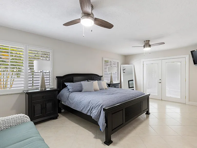 257 Benjamin Franklin Dr — Photo 14