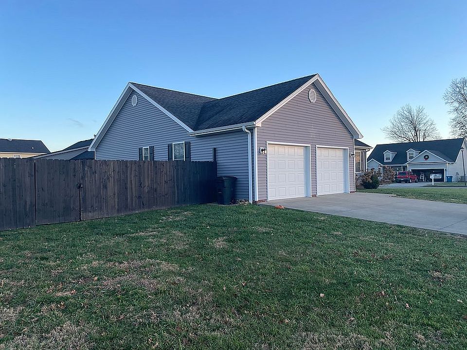2nd image of 153 Chandler Dr