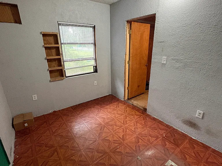 927 Russell Ave — Photo 20