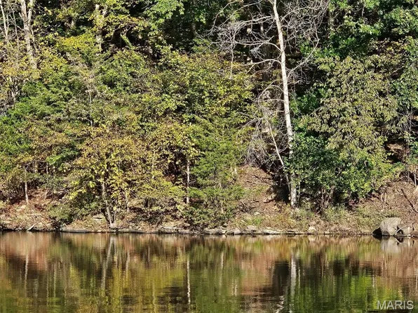 138 N Lake Sherwood Dr, Lake Sherwood, MO 63357