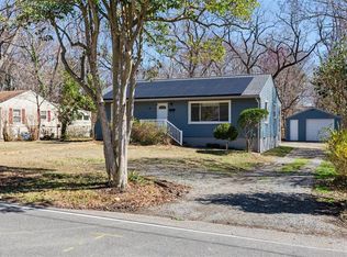 44 Normandy Ln, Newport News, VA 23606