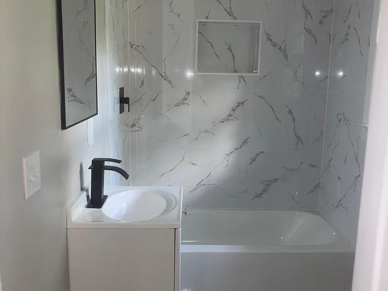 4702 Elkan Ave — Photo 16