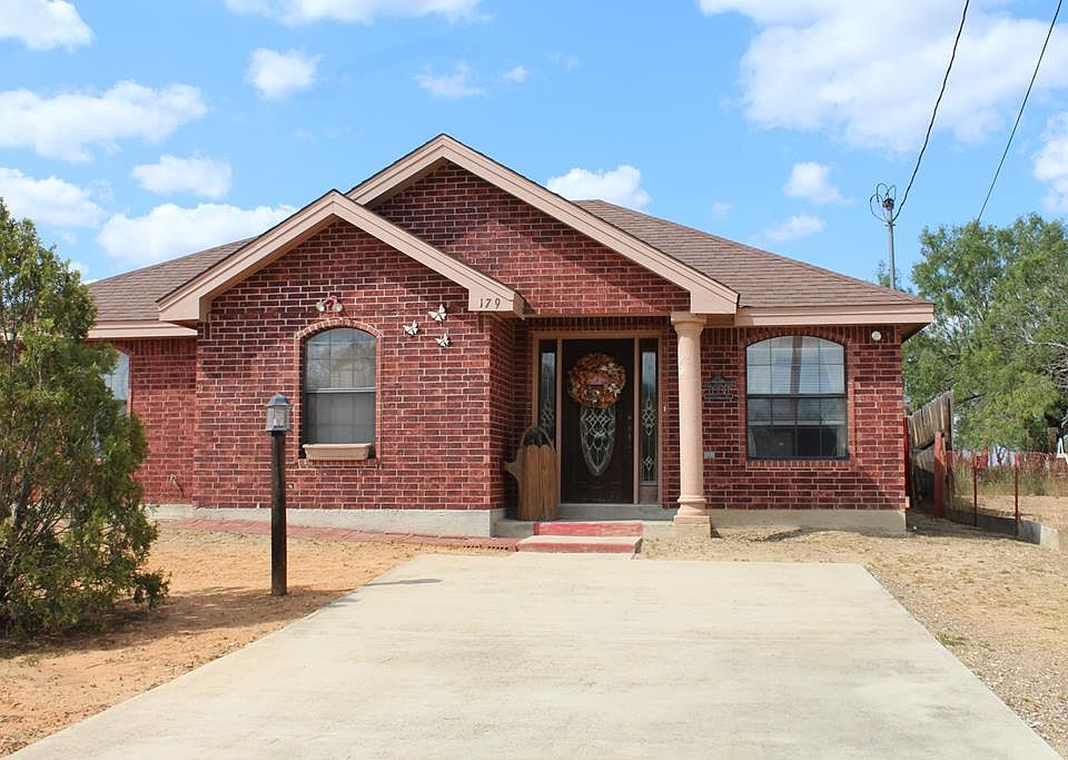 179 E School St, Asherton, TX 78827 Zillow