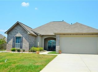 42681 Cherrybark Oak Dr, Ponchatoula, LA 70454