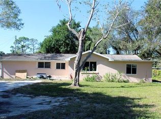 1529 Piney Rd, North Fort Myers, FL 33903