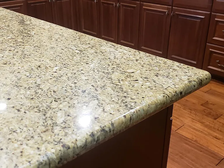 1331 Underwood Ln — Photo 3