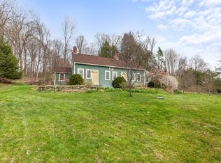 5 Carriage Ln, Roxbury, CT 06783
