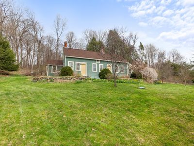 5 Carriage Lane, Roxbury, CT, 06783