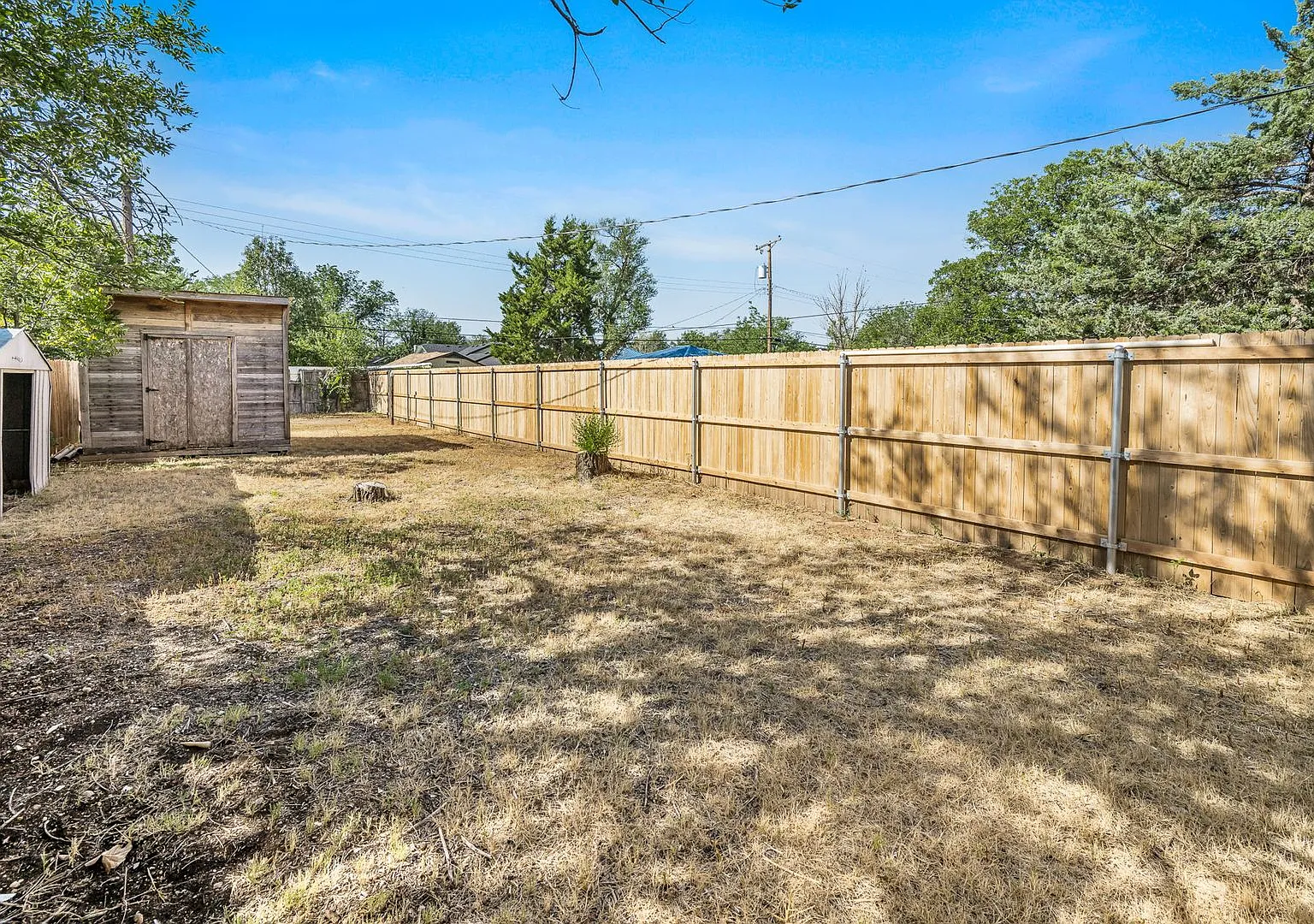 4215 SW 11th — Photo 4