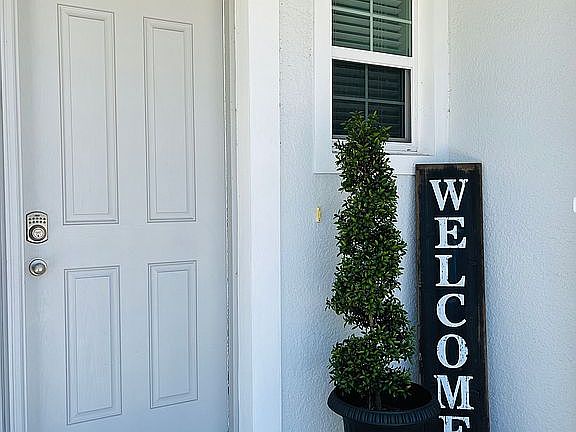 2nd image of 8610 Palmer Park Cir