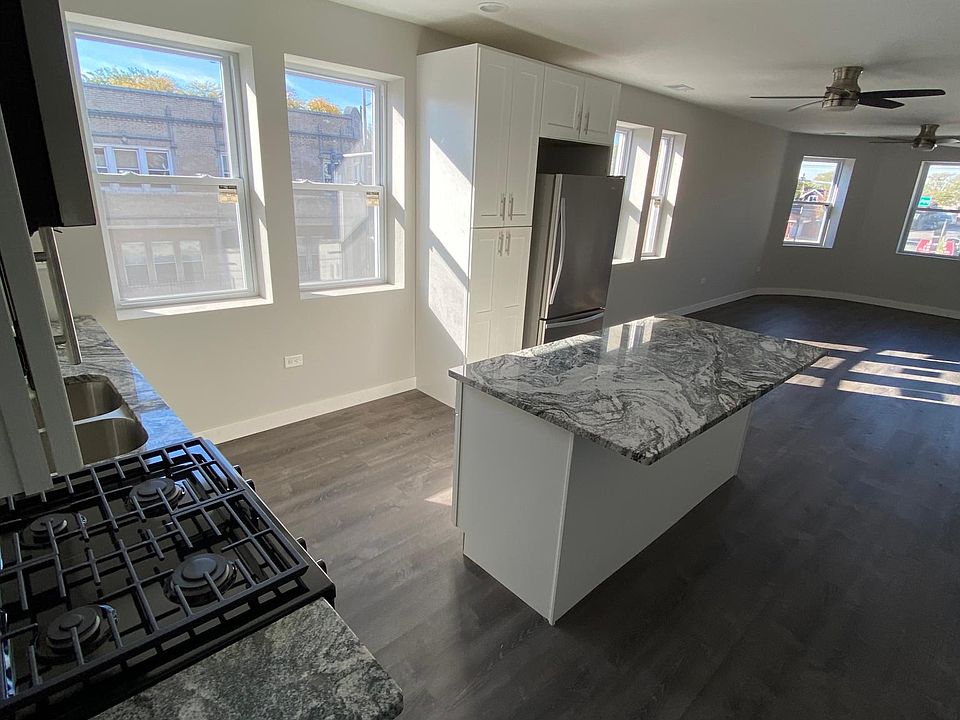 1st image of 1547 Oak Park Ave #2R