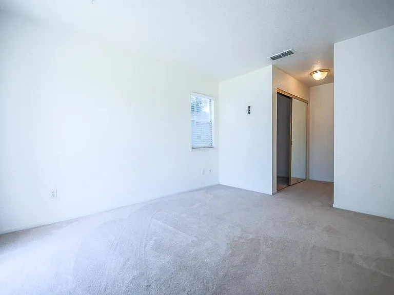 2193 Misquez Ln — Photo 8