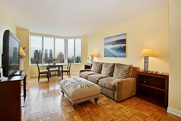 Sold by Corcoran | media 1