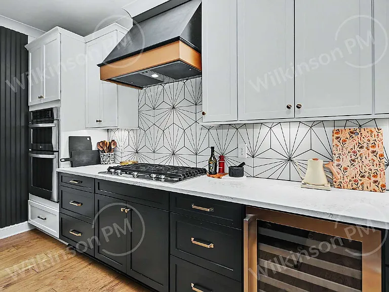 221 Gardner Ave — Photo 20