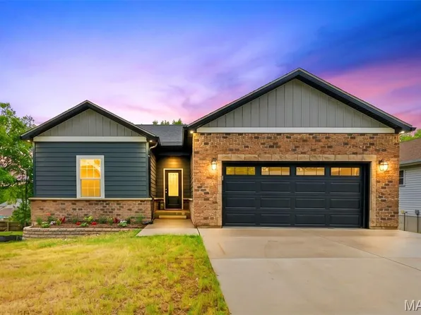 208 E 6th St, Washington, MO 63090
