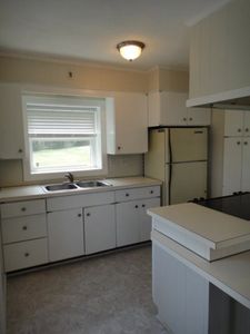 6 Amanola Ave, Worcester, MA, 01604