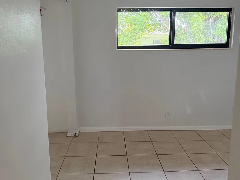 4340 NW 80th Ave #1 — Photo 24