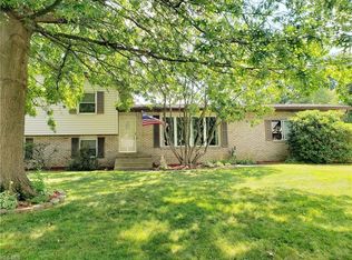 554 Rachel Cir NW, Massillon, OH 44646