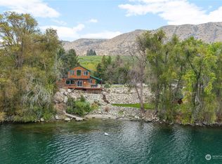 3755 Stayman Flats Rd, Chelan, WA 98816