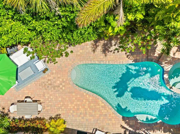 2043 NE 29th Street, Fort Lauderdale, FL 33306