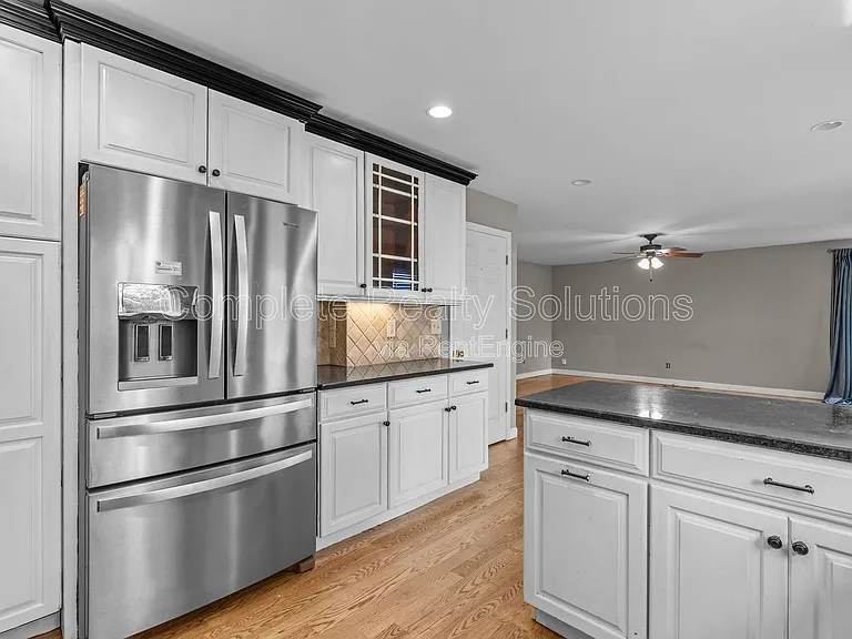 16610 Green Needle Ct — Photo 25