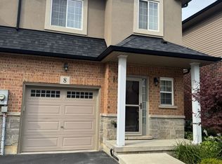 9 Hampton Brook Way #8, Hamilton, ON L0R 1W0