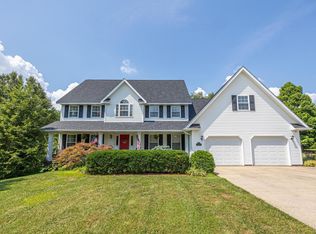 39 Hannah Ln, Jasper, IN 47546