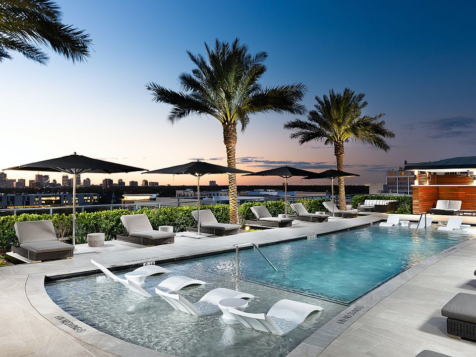 Exclusive Pool Deck