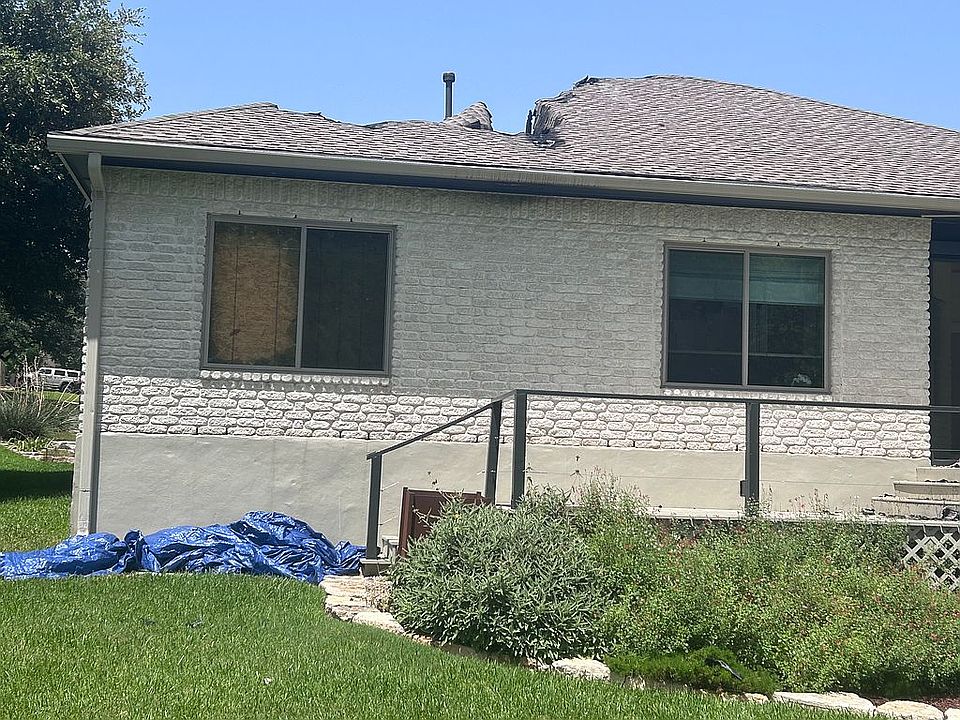 2nd image of 222 E Creekview Dr