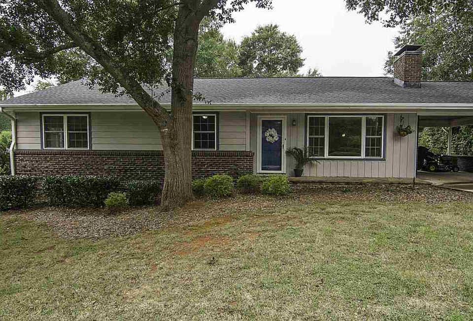 1st image of 140 Eastwood Cir