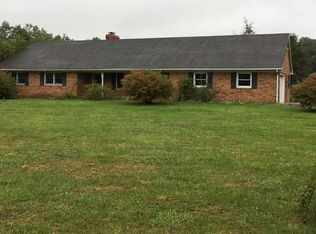 120 Winterview Ln, Lyndhurst, VA 22952