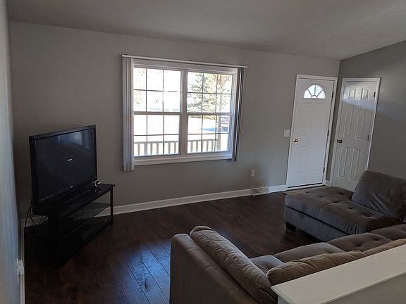 3rd image of 7707 Bass Creek Ct