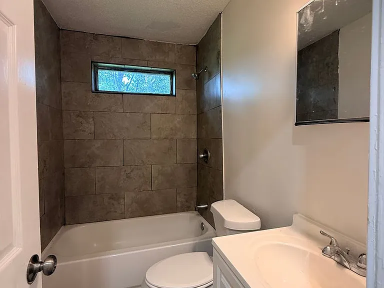 626 W Patton Ave — Photo 6