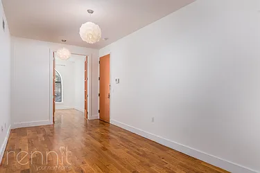 Rented by Rennit Inc.