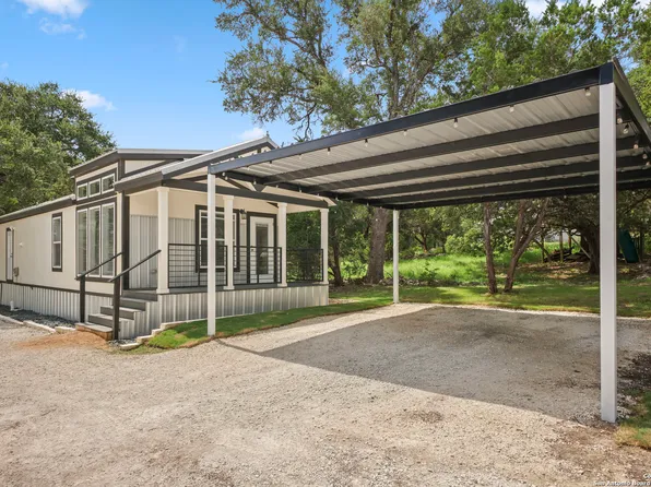 940 Contour, Spring Branch, TX 78070