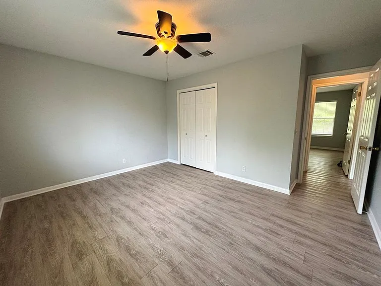 1009 Rutgers Dr — Photo 37