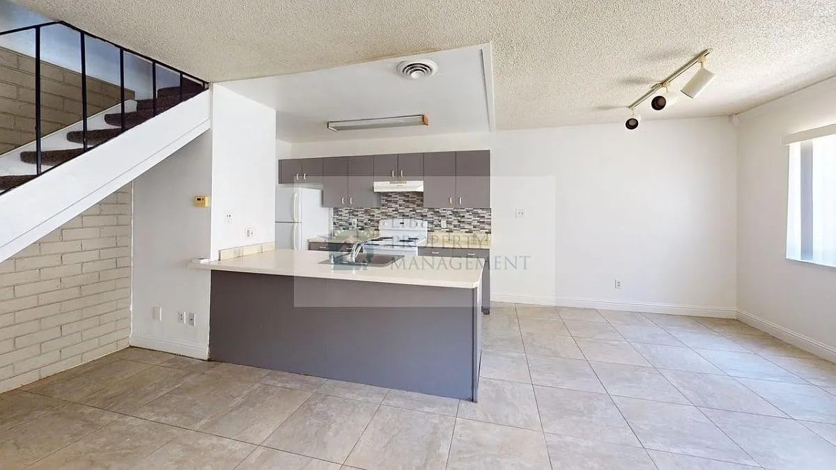 2133 Palisade Ave — Photo 4