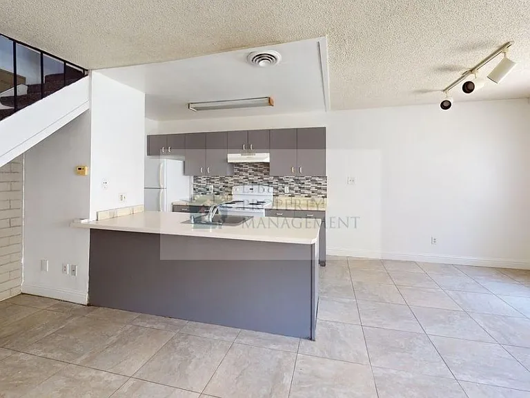 2133 Palisade Ave #3 — Photo 4