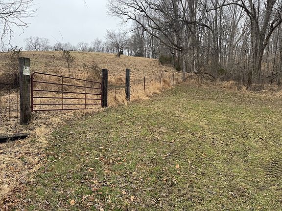 5th image of 2250 Indian Creek Rd