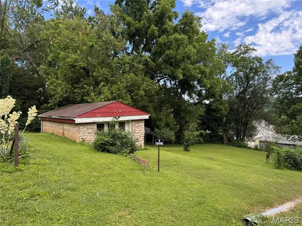 0 N D St, Louisiana, MO 63353