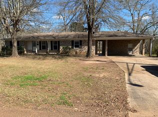 706 Broad St, Aliceville, AL 35442
