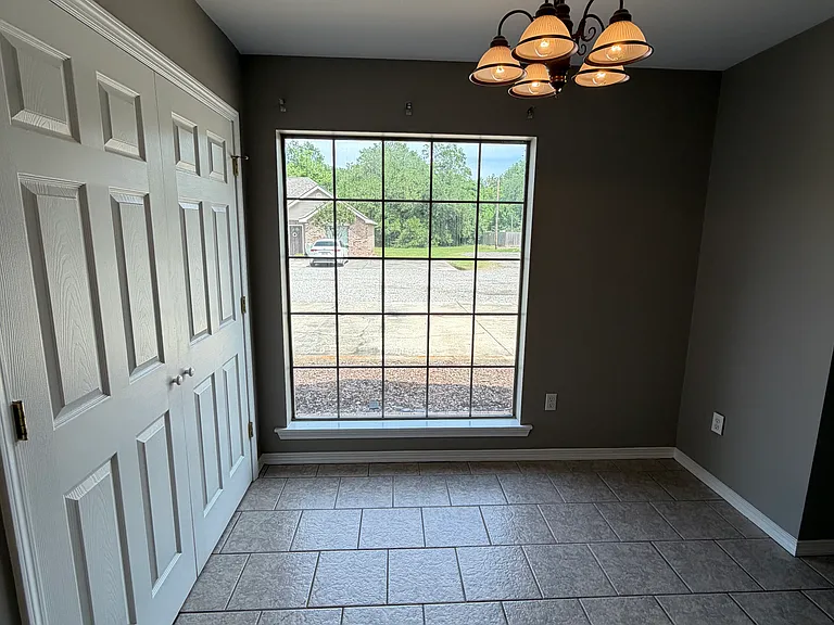 12066 Carriage House Ln #17 — Photo 3