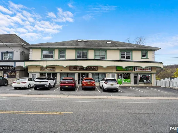581 High Mountain Rd APT 5, Haledon, NJ 07508
