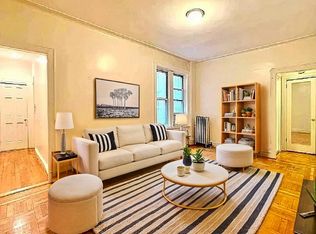 455 W 44th St APT 28, New York, NY 10036