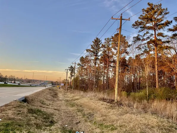 2232 N Medford Dr, Lufkin, TX 75901