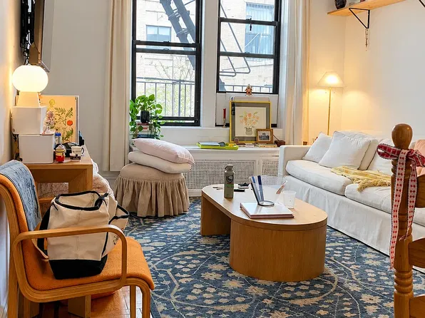 25 Eastern Pkwy APT 6E, Brooklyn, NY 11238