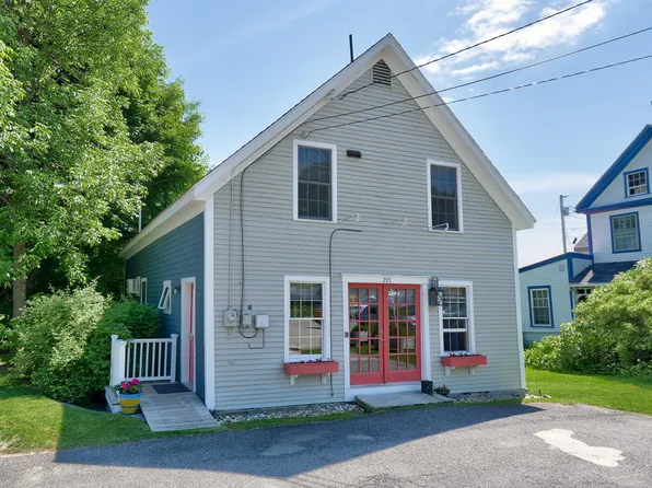 295 Common Road, Union, ME 04862
